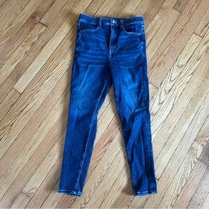 American Eagle Super Hi-Rise Jeggings / Jeans